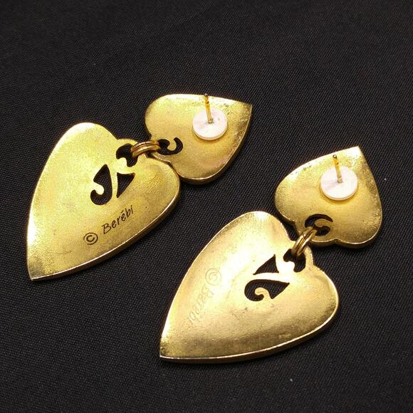 Vintage Berebi Cream Enamel Heart Drop Earrings 1980s Signed - Picture 10 of 10